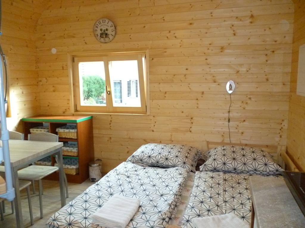 מיקולוב Apartman Relax-Chatka A Apartman מראה חיצוני תמונה