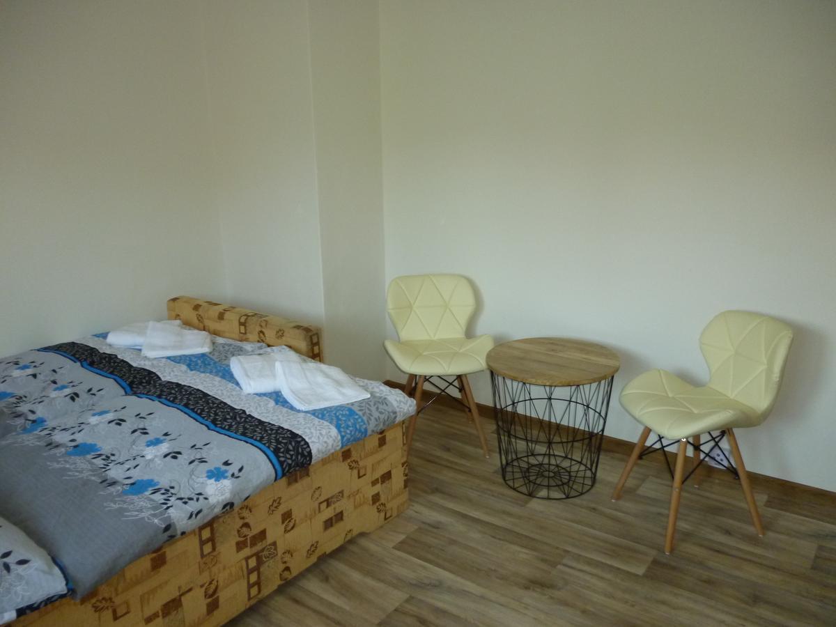 מיקולוב Apartman Relax-Chatka A Apartman מראה חיצוני תמונה